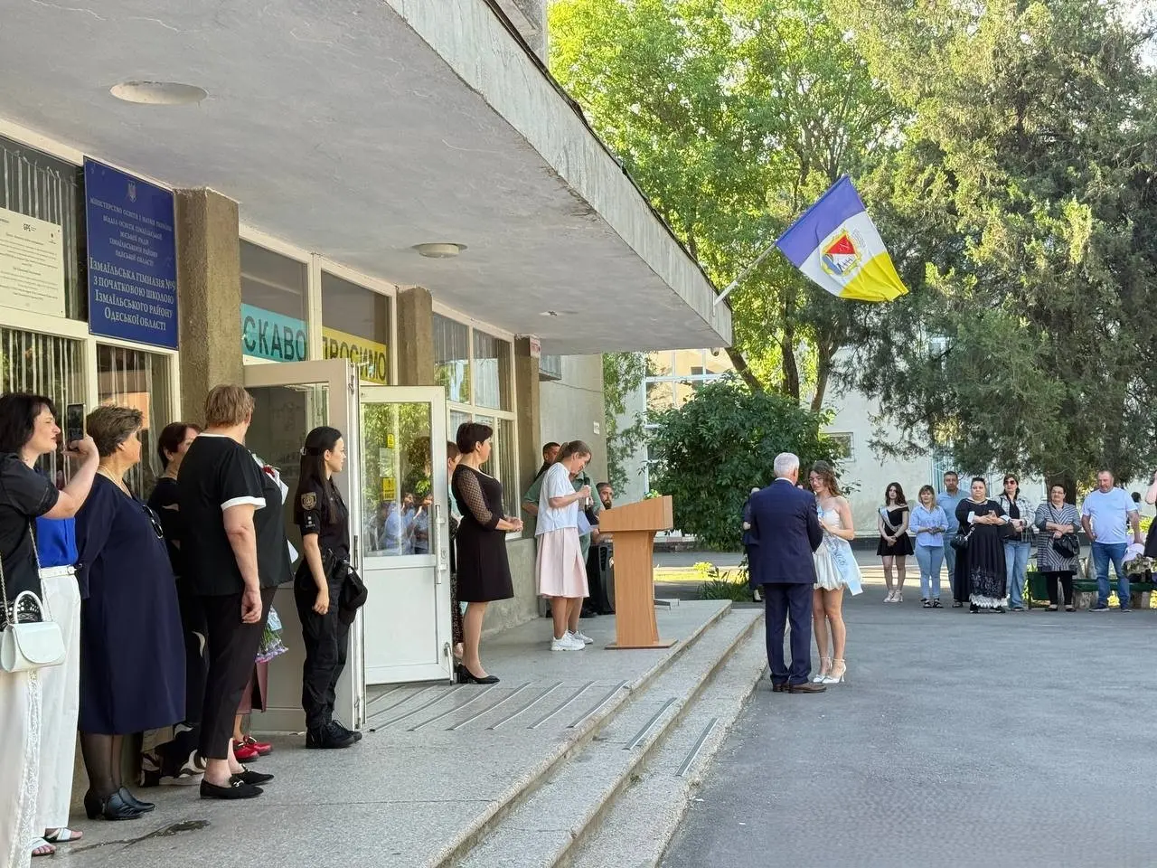 Стійкість проти обстрілів: як випускники Ізмаїла завершили навчальний рік