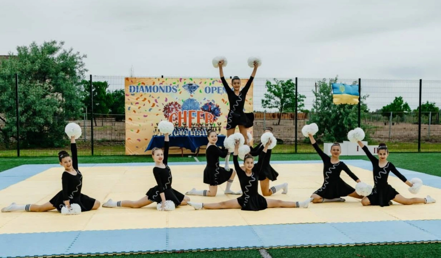 Тріумф грації у Приморському: як турнір “Diamonds Open Cup 2026” об’єднав понад сотню черлідерів Тріумф грації у Приморському: як турнір "Diamonds Open Cup 2026" об’єднав понад сотню черлідерів